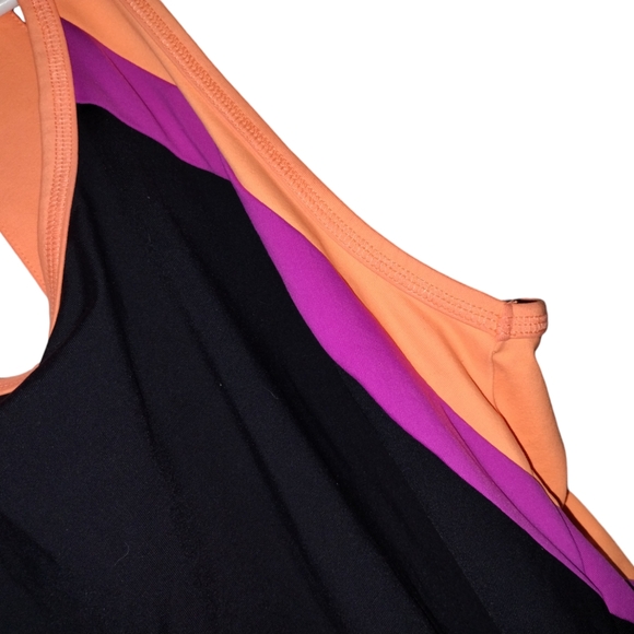 Size 18/20 Active Work Out Top - Picture 4 of 8